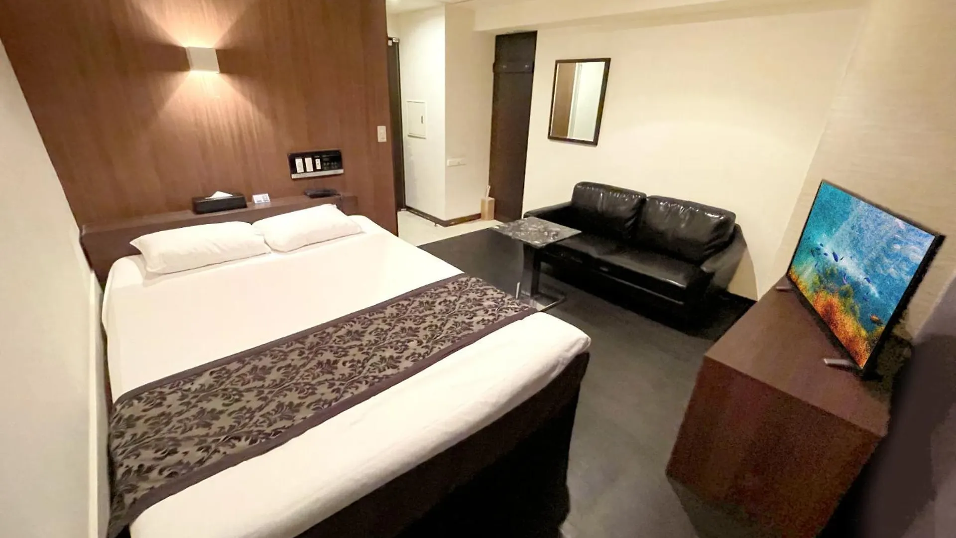 Ikebukuro Grand Hotel Tokyo 2*,  Japan
